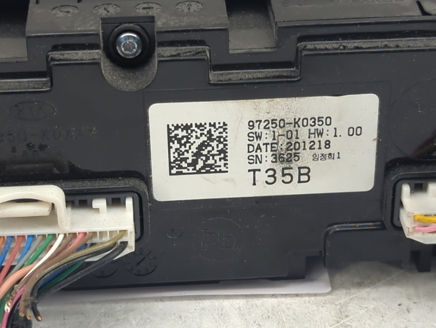 2020-2021 Kia Soul Climate Control Module Temperature AC/Heater Replacement P/N:97250-K0350 Fits Fits 2020 2021 OEM Used Aut