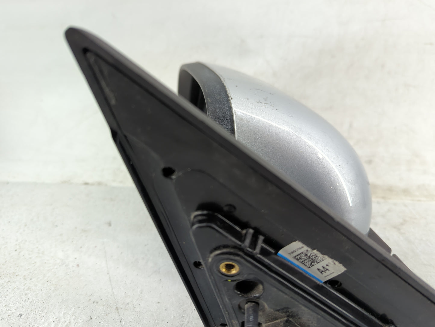 2020-2021 Kia Soul Driver Side View Mirror - Left Door Mirror OEM Used - Oemusedautoparts1.com