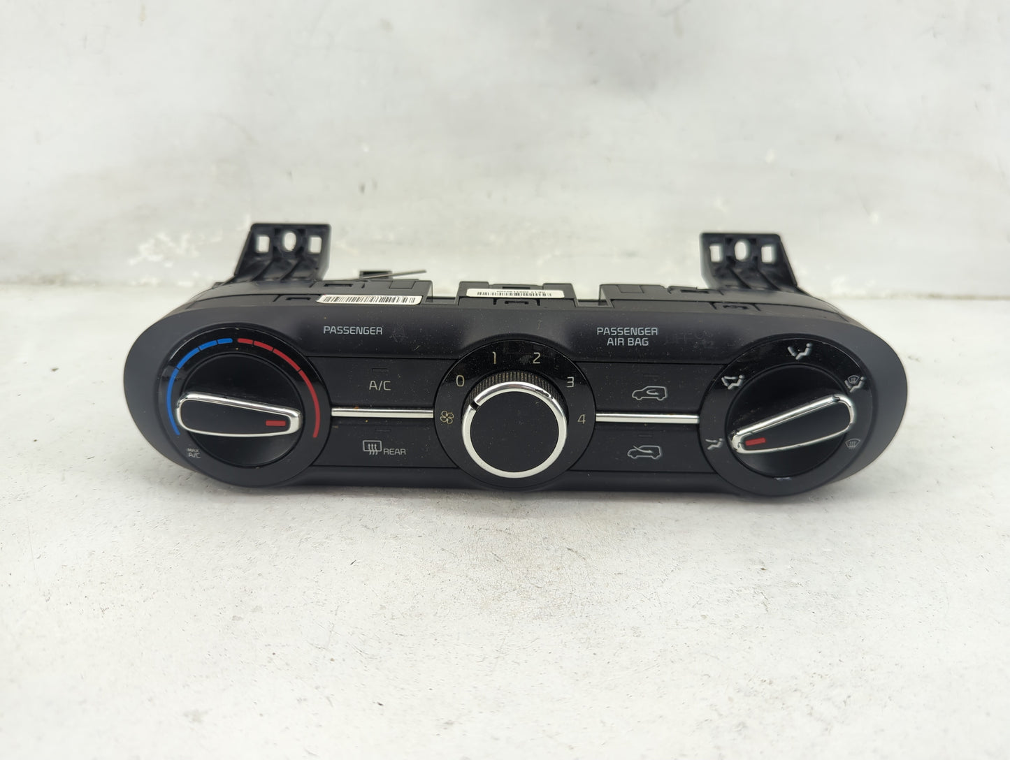2020-2021 Kia Soul Climate Control Module Temperature AC/Heater Replacement P/N:97250-K0650 C20037-3060 Fits Fits 2020 2021 