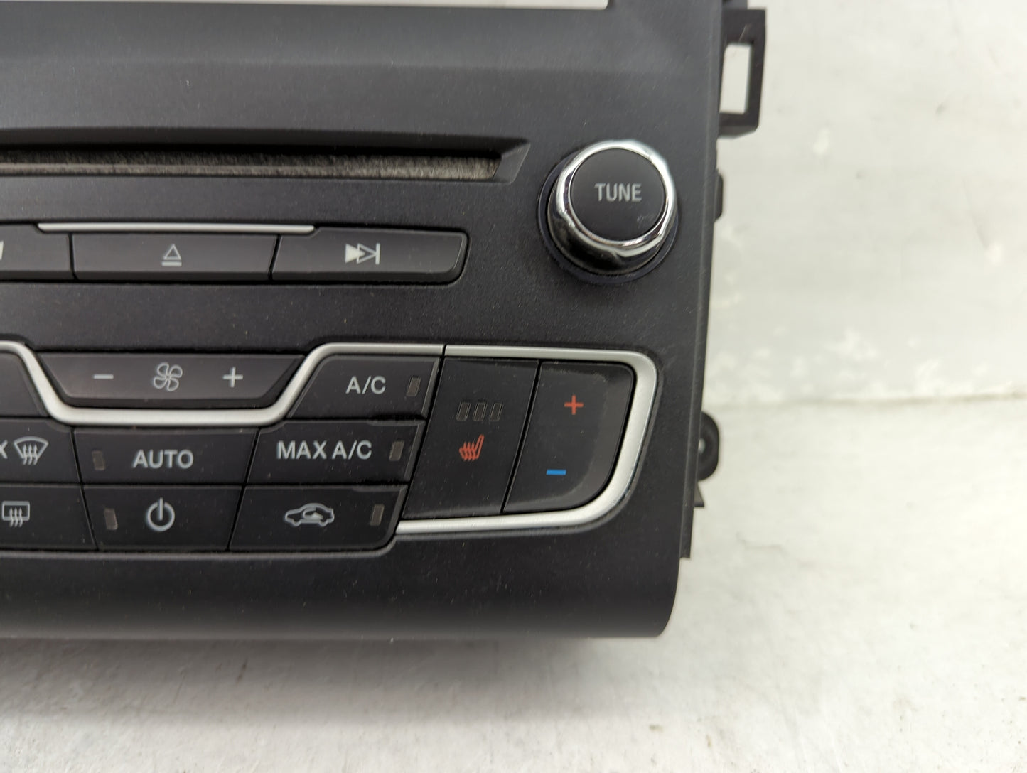 2020-2021 Kia Soul Climate Control Module Temperature AC/Heater Replacement P/N:HS7T-18E245-CHA Fits Fits 2020 2021 OEM Used