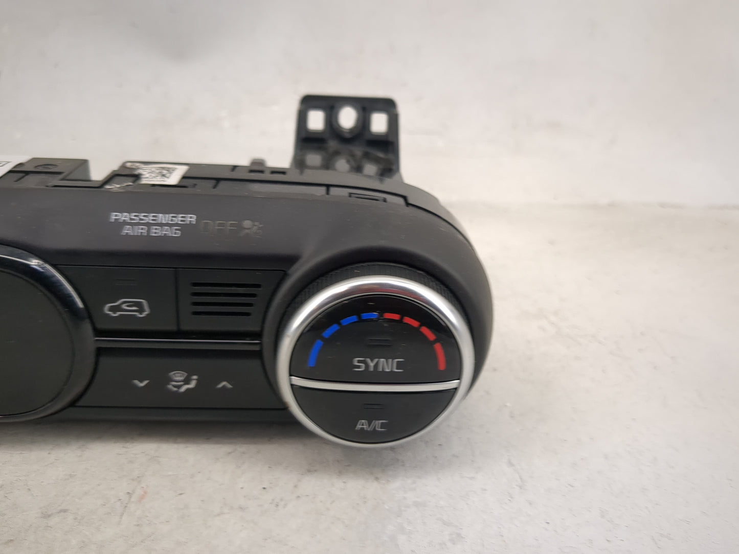 2020-2021 Kia Soul Climate Control Module Temperature AC/Heater Replacement P/N:97250-K0350 Fits Fits 2020 2021 OEM Used Aut