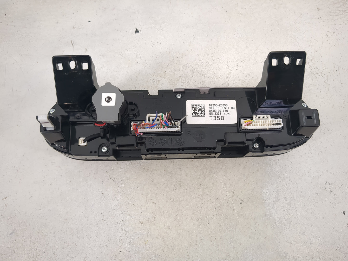 2020-2021 Kia Soul Climate Control Module Temperature AC/Heater Replacement P/N:97250-K0350 Fits Fits 2020 2021 OEM Used Aut