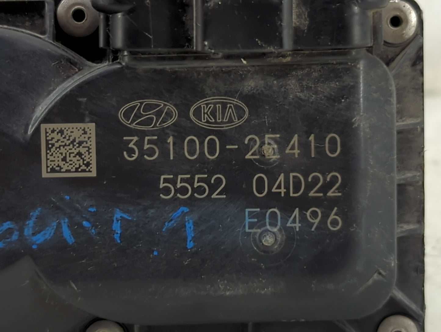 2020-2021 Kia Soul Throttle Body P/N:35100-2E410 5552 04D22 Fits Fits 2020 2021 2022 OEM Used Auto Parts - Oemusedautoparts1
