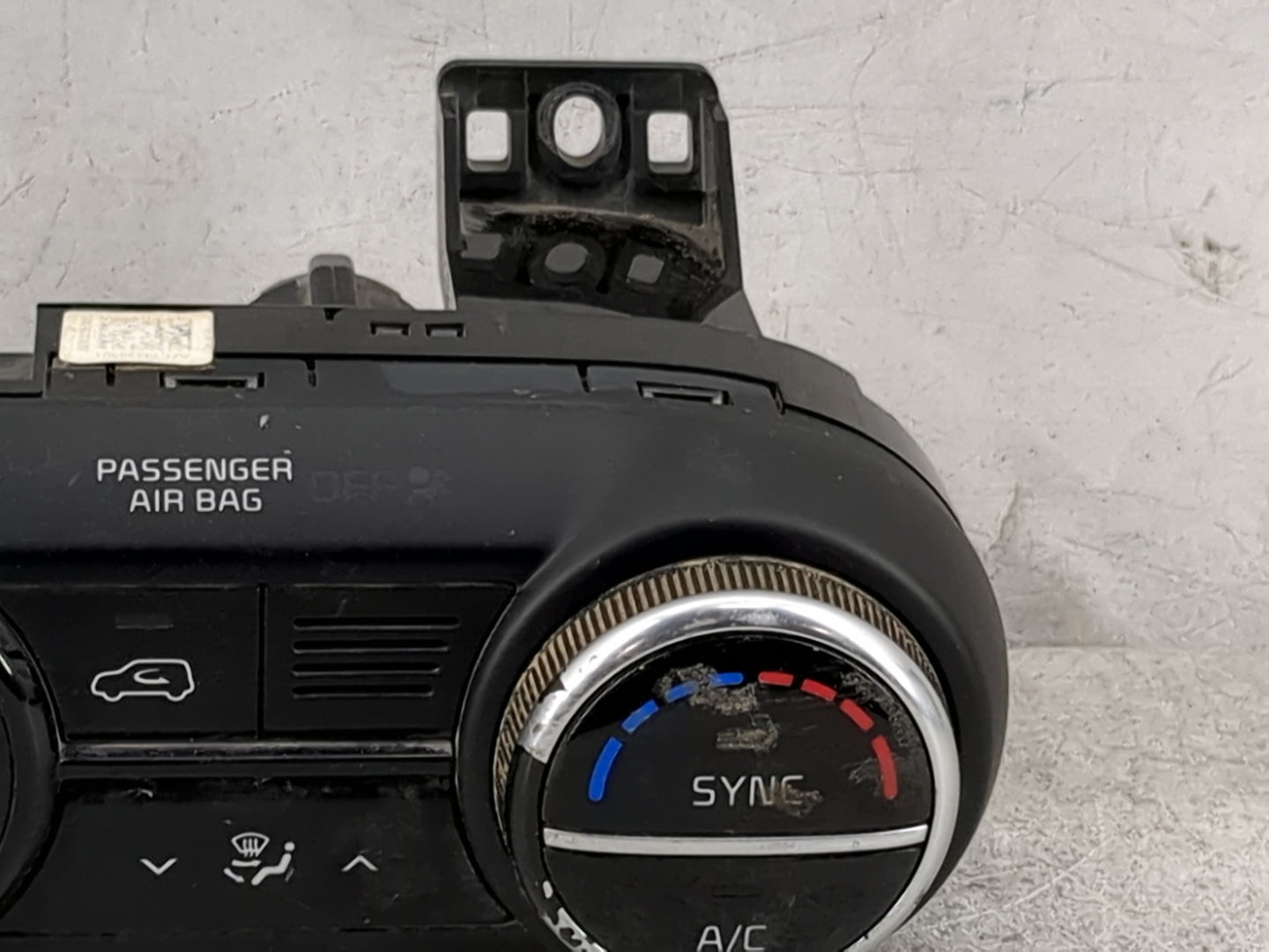 2020-2021 Kia Soul Climate Control Module Temperature AC/Heater Replacement P/N:97250-K0350 Fits Fits 2020 2021 OEM Used Aut