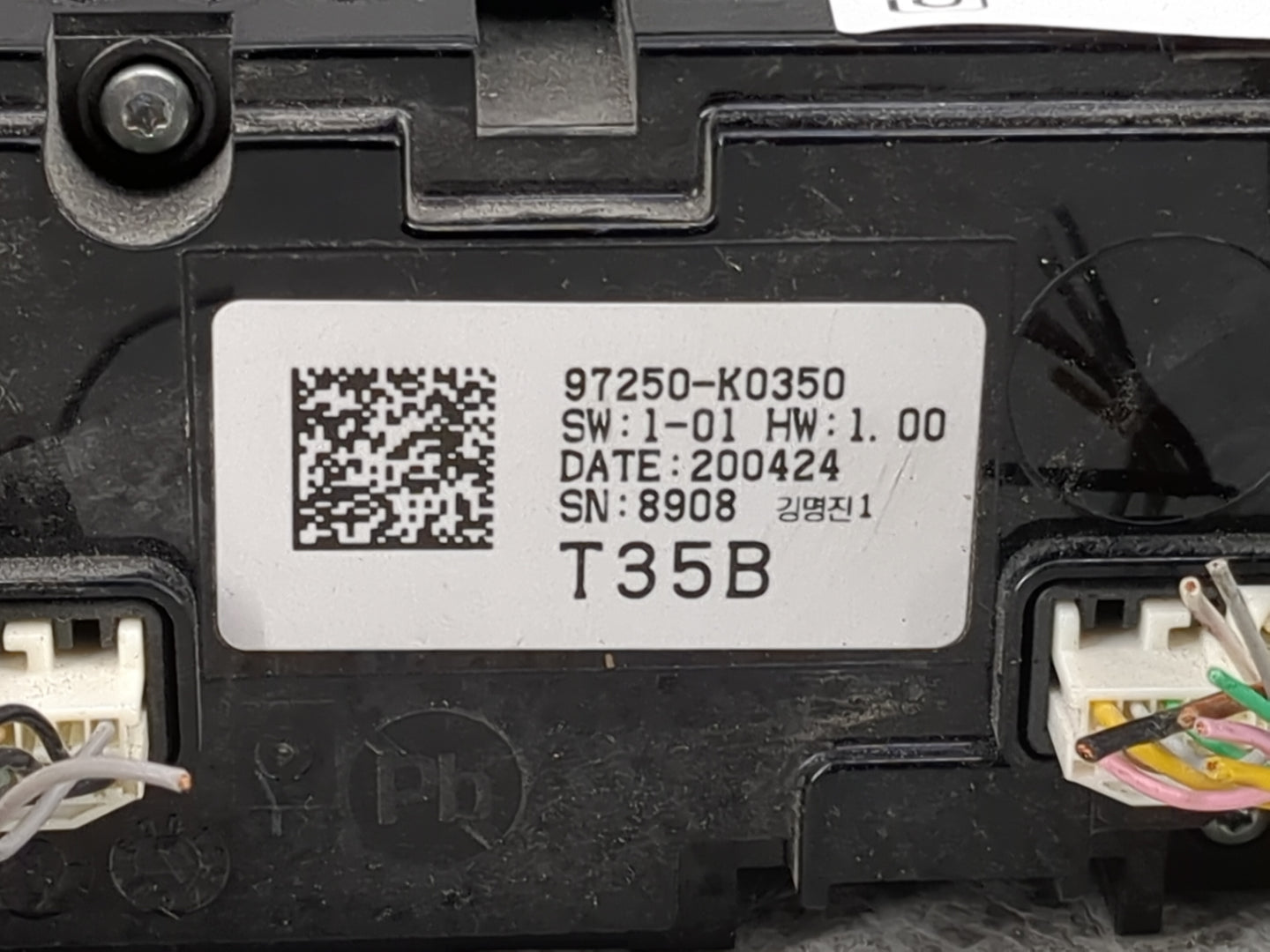 2020-2021 Kia Soul Climate Control Module Temperature AC/Heater Replacement P/N:97250-K0350 Fits Fits 2020 2021 OEM Used Aut