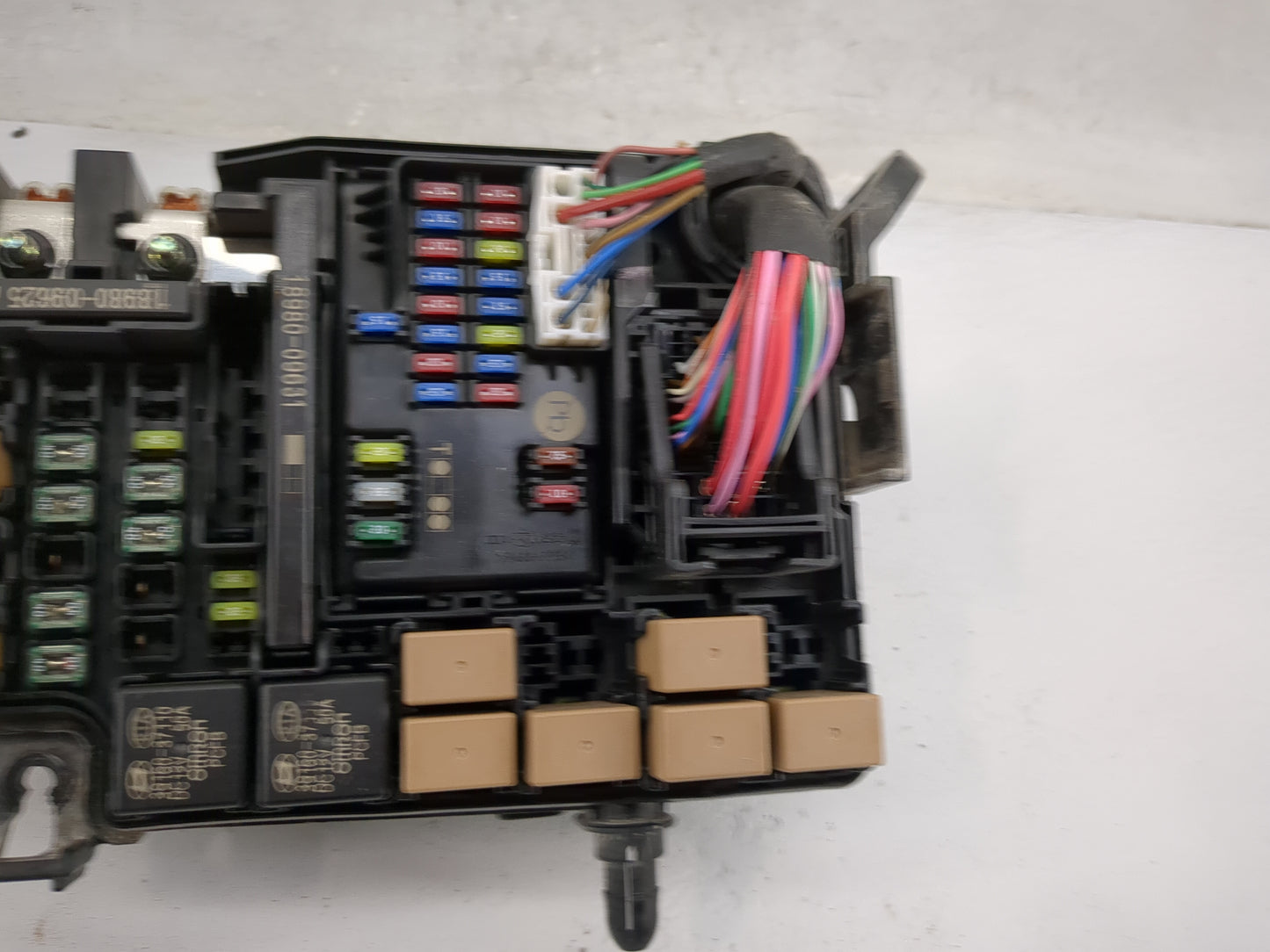2021 Kia Soul Fusebox Fuse Box Panel Relay Module P/N:18980-09625 18980-09631, 91956-K0020, 39160-37110 Fits OEM Used Auto P