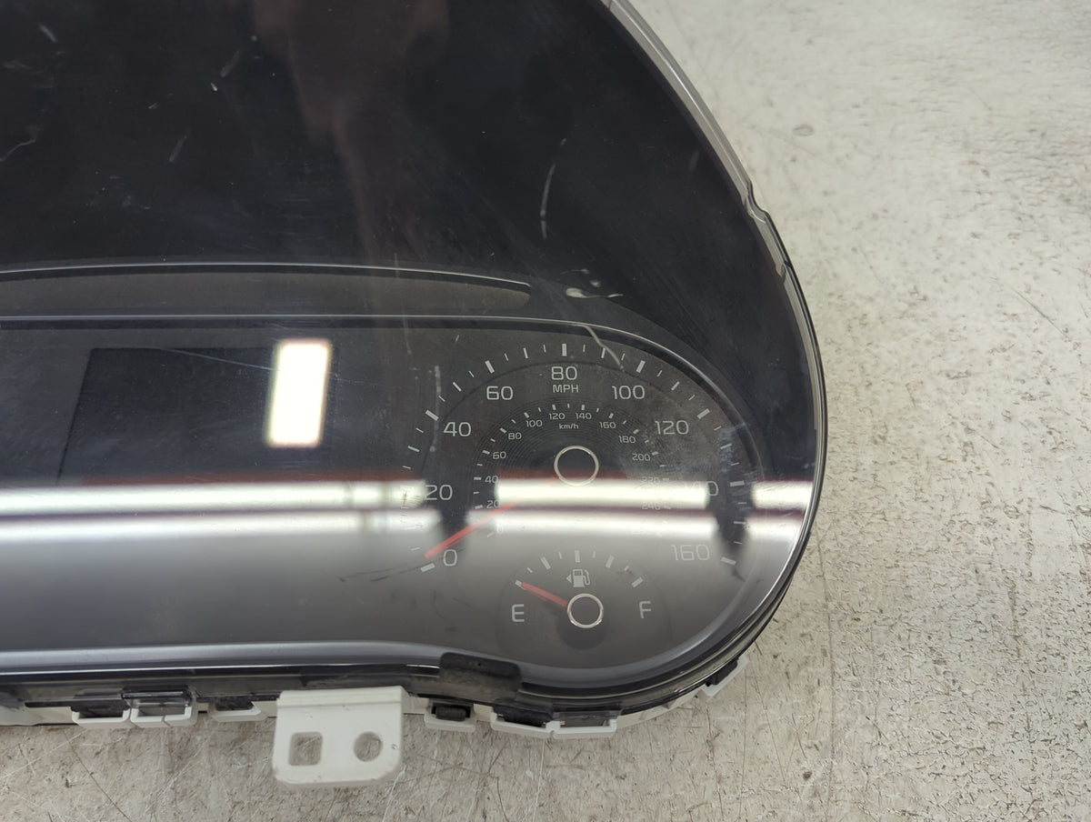 2020-2021 Kia Soul Instrument Cluster Speedometer Gauges P/N:94001-K0520 11004-439700Q Miles: Fits Fits 2020 2021 OEM Used A