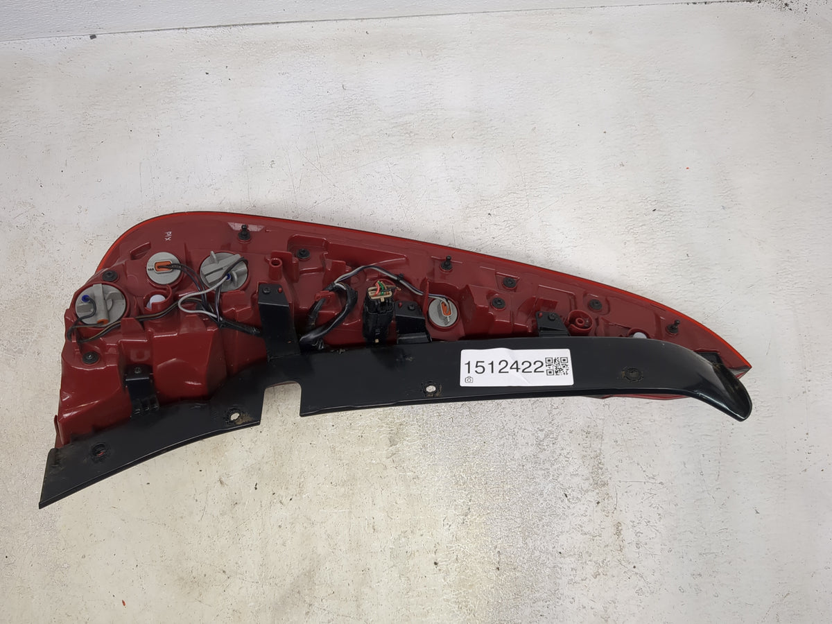 2020-2021 Kia Soul Tail Light Assembly Passenger Right OEM P/N:T01R Fits Fits 2020 2021 OEM Used Auto Parts - Oemusedautopar