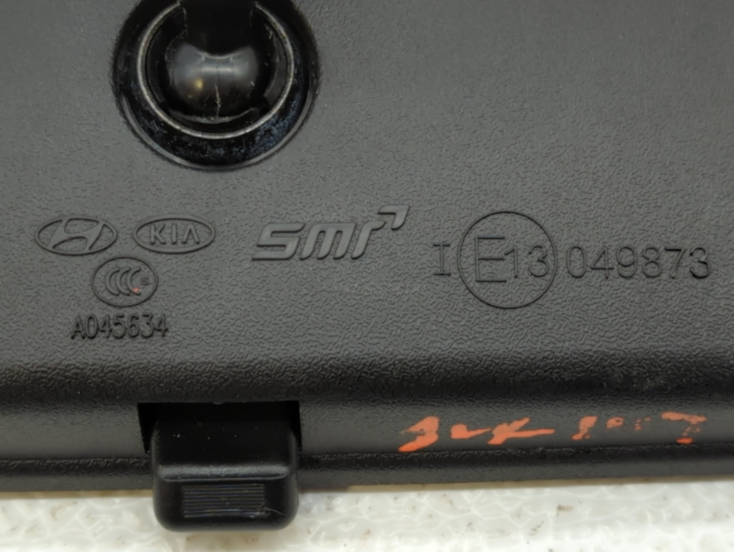 2010-2021 Kia Soul Interior Rear View Mirror Replacement OEM P/N:E13049873 Fits OEM Used Auto Parts - Oemusedautoparts1.com