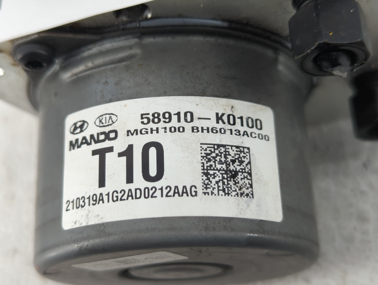 2020-2021 Kia Soul ABS Pump Control Module Replacement P/N:58910-K0100 Fits Fits 2020 2021 OEM Used Auto Parts - Oemusedauto