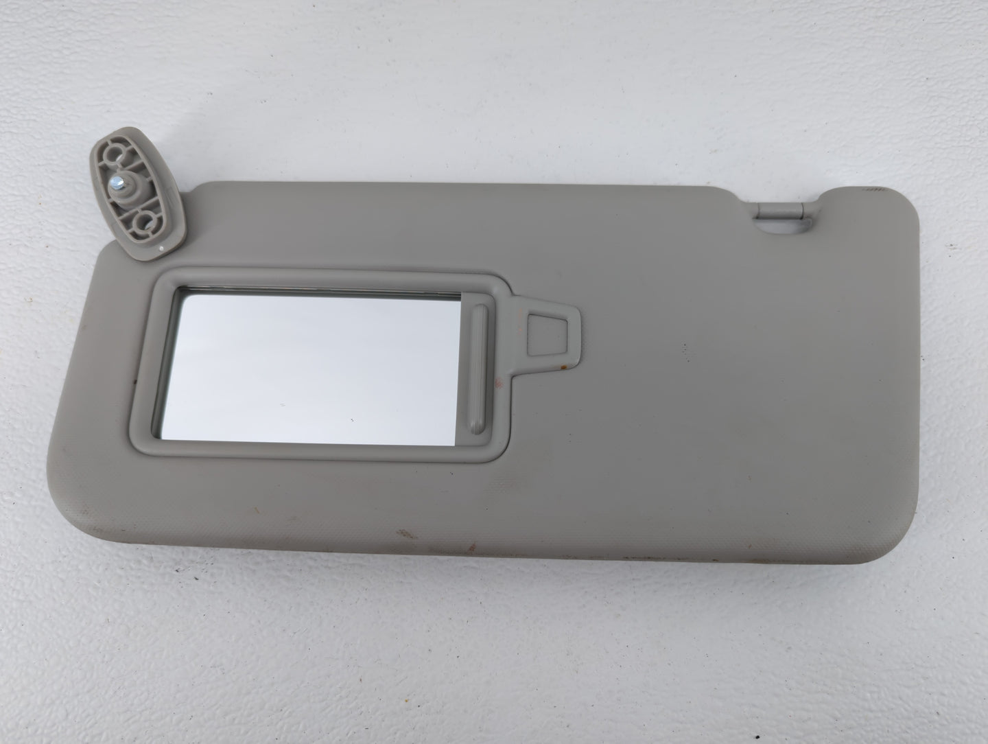 2020-2021 Kia Soul Sun Visor Shade Replacement Driver Left Mirror Fits Fits 2020 2021 OEM Used Auto Parts - Oemusedautoparts