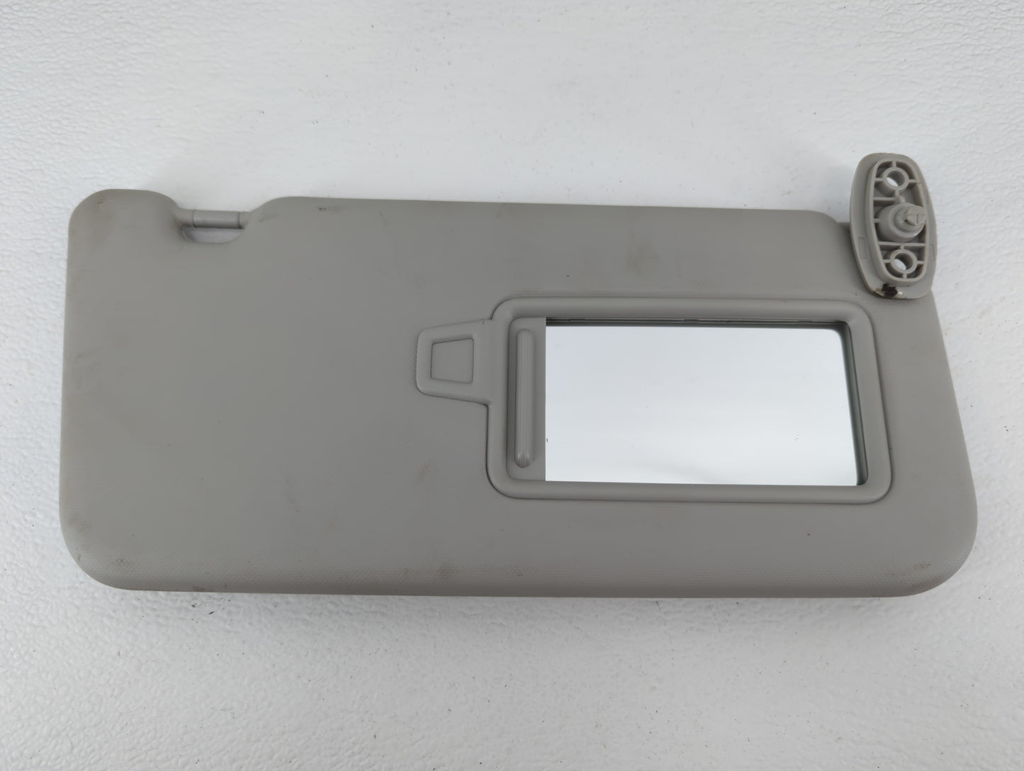 2020-2021 Kia Soul Sun Visor Shade Replacement Passenger Right Mirror Fits Fits 2020 2021 OEM Used Auto Parts - Oemusedautop