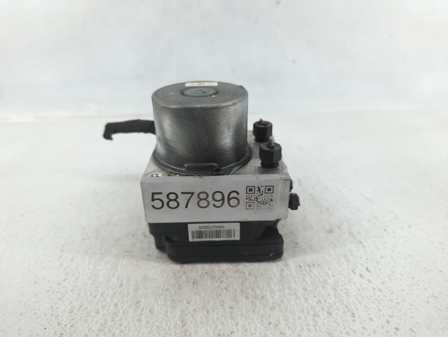 2020-2021 Kia Soul ABS Pump Control Module Replacement P/N:58910-K0100 Fits Fits 2020 2021 OEM Used Auto Parts - Oemusedauto