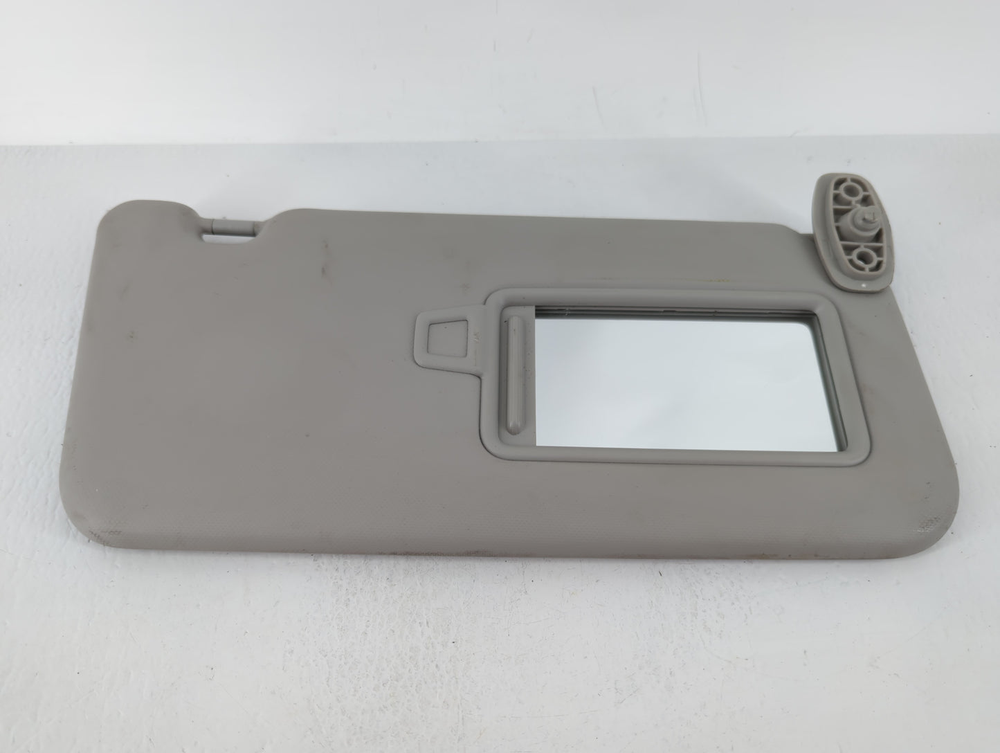 2020-2021 Kia Soul Sun Visor Shade Replacement Passenger Right Mirror Fits Fits 2020 2021 OEM Used Auto Parts - Oemusedautop
