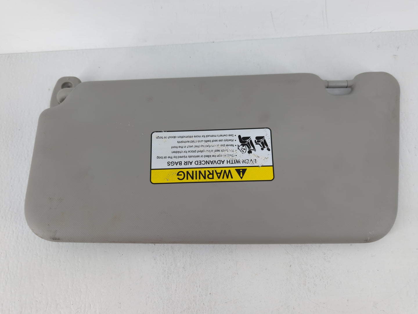 2020-2021 Kia Soul Sun Visor Shade Replacement Passenger Right Mirror Fits Fits 2020 2021 OEM Used Auto Parts - Oemusedautop