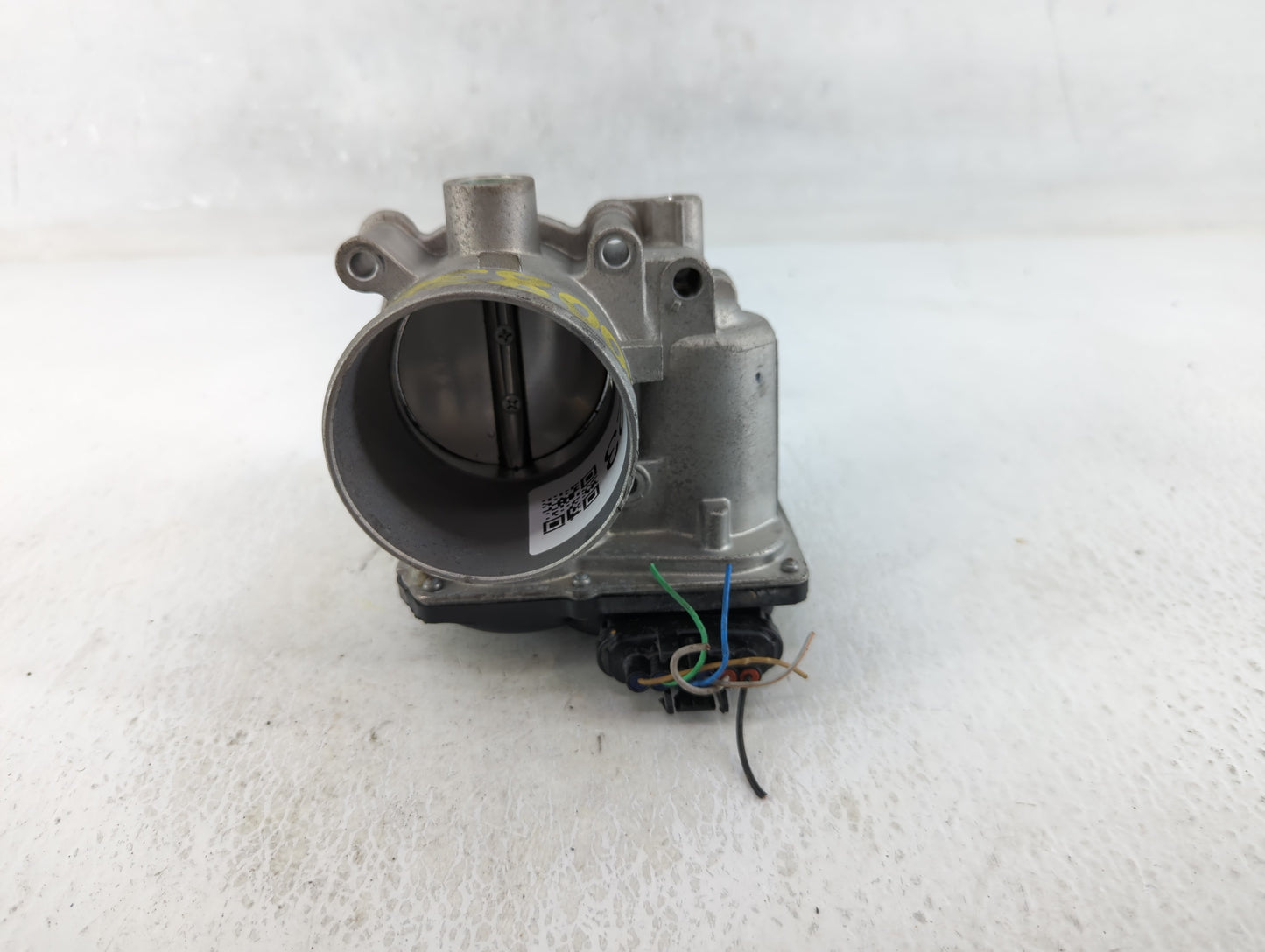 2020-2021 Kia Soul Throttle Body P/N:35100-2E410 Fits Fits 2020 2021 2022 OEM Used Auto Parts - Oemusedautoparts1.com