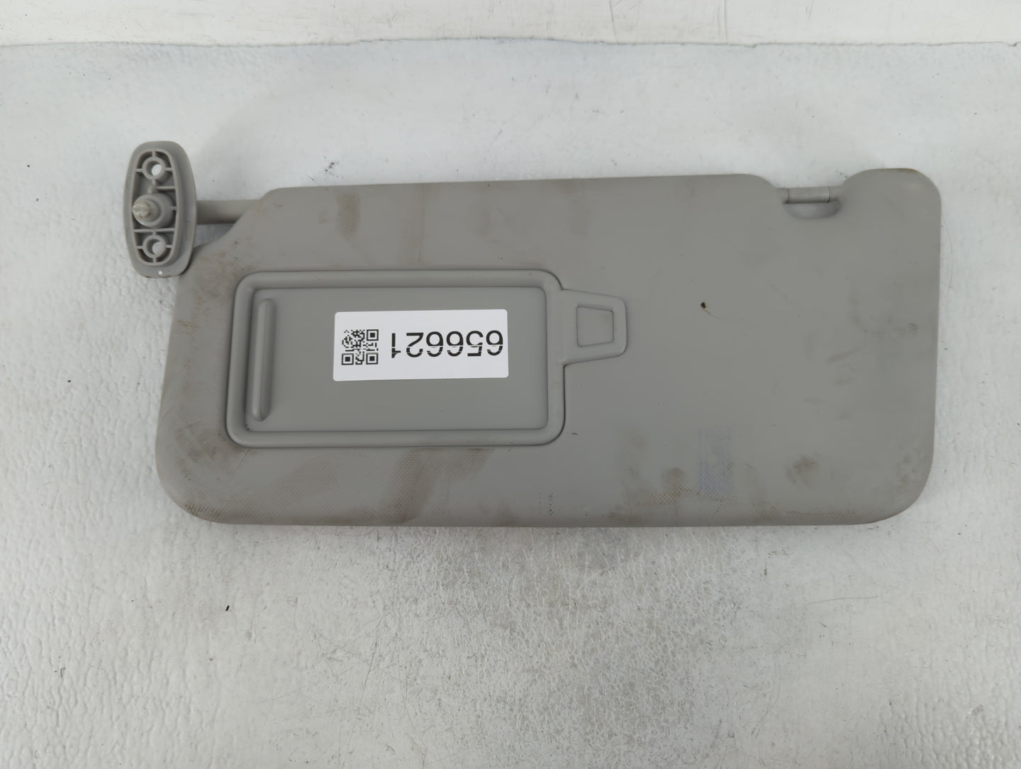 2020-2021 Kia Soul Sun Visor Shade Replacement Driver Left Mirror Fits Fits 2020 2021 OEM Used Auto Parts - Oemusedautoparts
