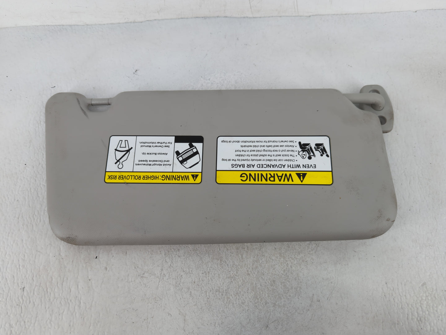 2020-2021 Kia Soul Sun Visor Shade Replacement Driver Left Mirror Fits Fits 2020 2021 OEM Used Auto Parts - Oemusedautoparts