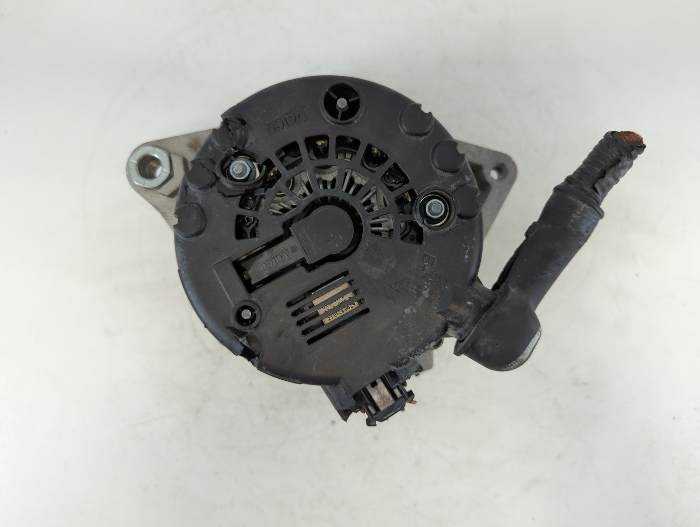 2020-2021 Kia Soul Alternator Replacement Generator Charging Assembly Engine OEM P/N:150A 37300-2E821 Fits OEM Used Auto Par