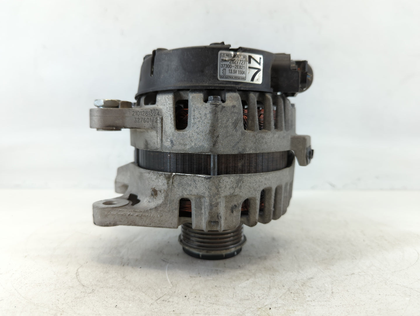 2020-2021 Kia Soul Alternator Replacement Generator Charging Assembly Engine OEM P/N:150A 37300-2E821 Fits OEM Used Auto Par