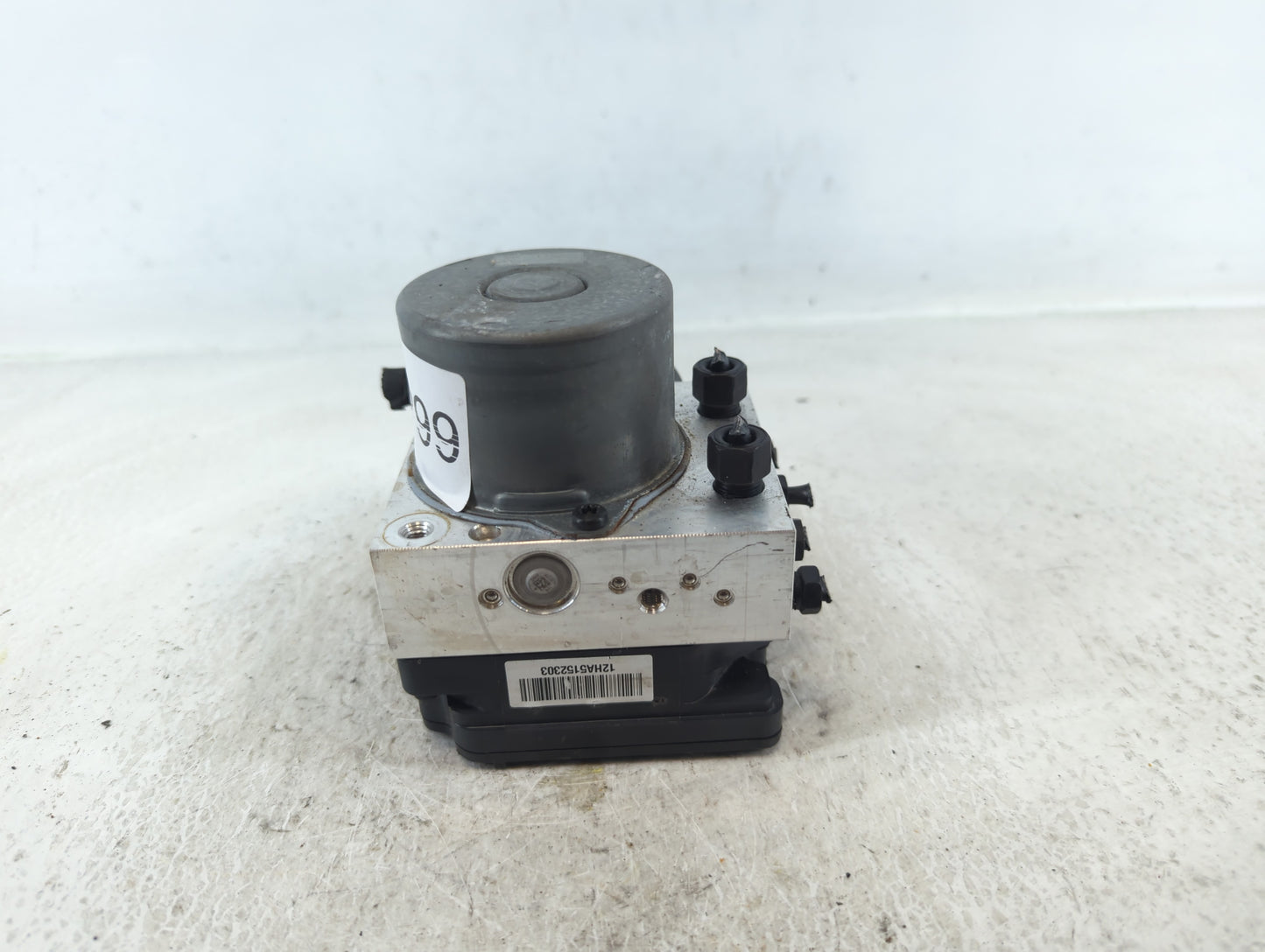 2020-2021 Kia Soul ABS Pump Control Module Replacement P/N:BE600EAC00 AC2GAG1F15-3-0827 Fits Fits 2020 2021 OEM Used Auto Pa