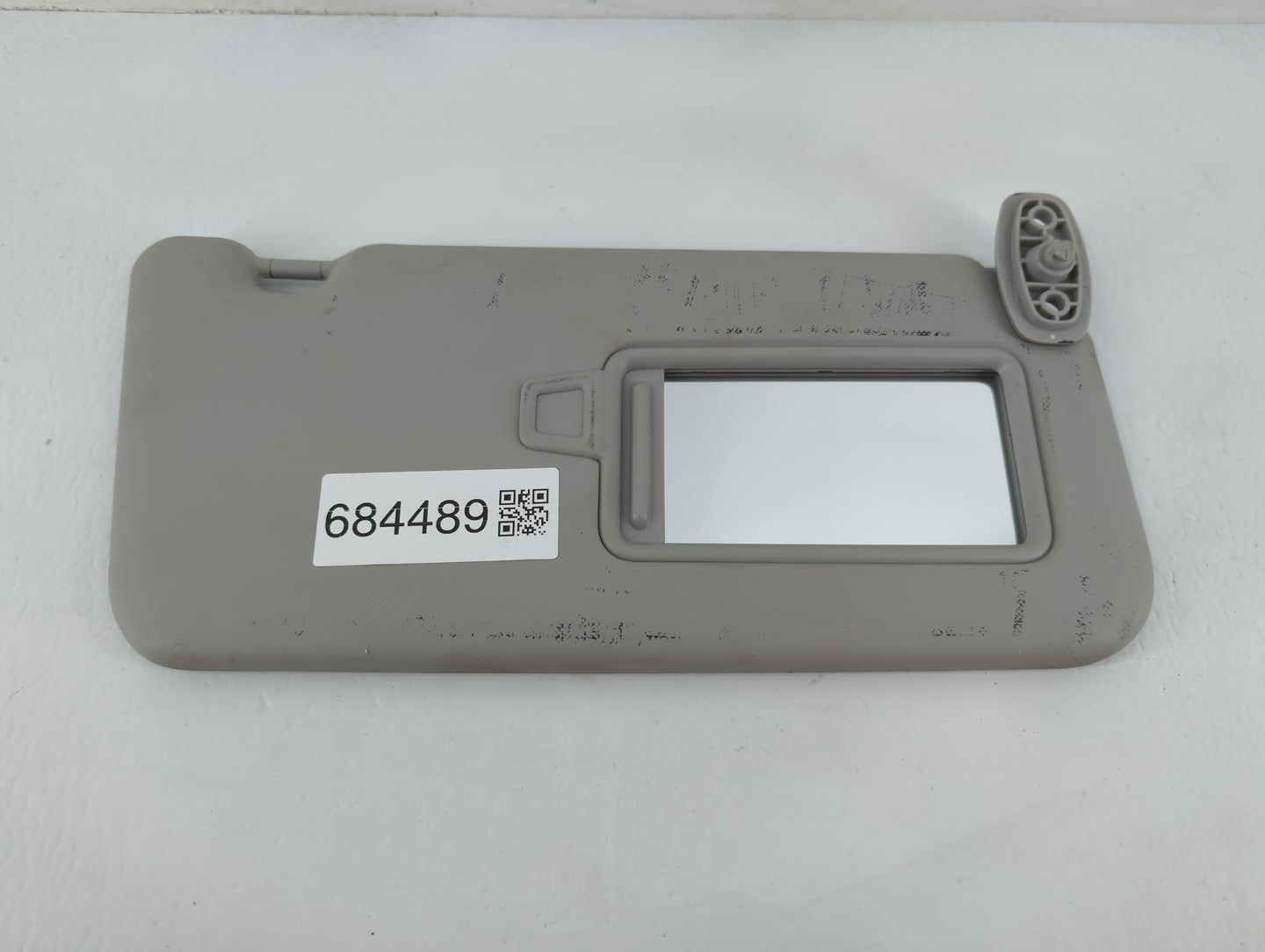 2020-2021 Kia Soul Sun Visor Shade Replacement Passenger Right Mirror Fits Fits 2020 2021 OEM Used Auto Parts - Oemusedautop