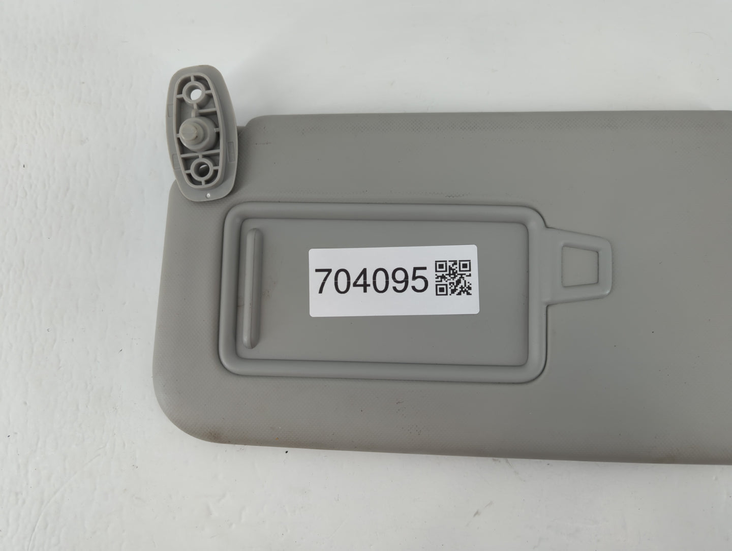 2020-2021 Kia Soul Sun Visor Shade Replacement Driver Left Mirror Fits Fits 2020 2021 OEM Used Auto Parts - Oemusedautoparts