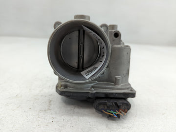 2020-2021 Kia Soul Throttle Body P/N:35100-2E410 Fits Fits 2020 2021 2022 OEM Used Auto Parts - Oemusedautoparts1.com