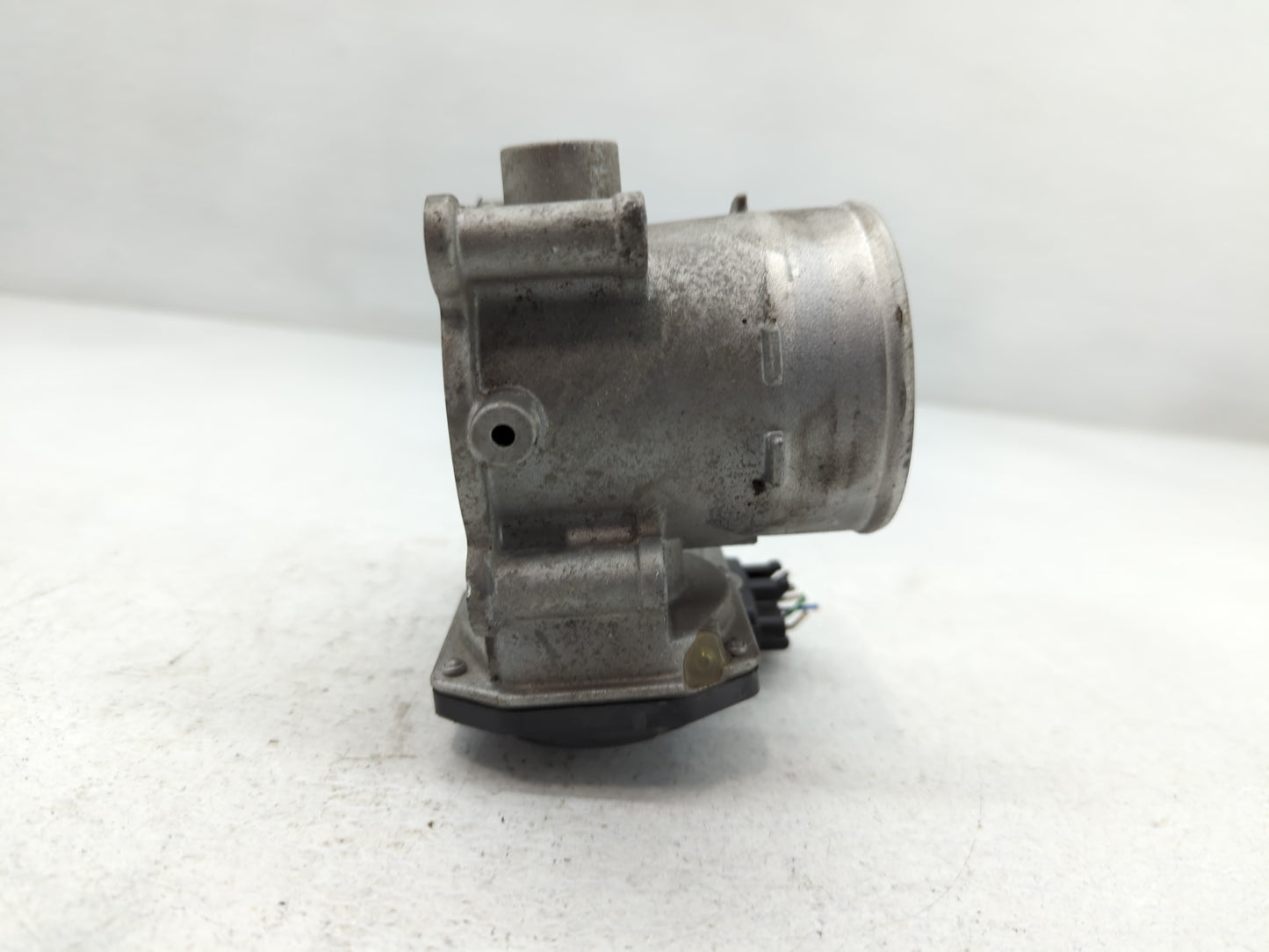 2020-2021 Kia Soul Throttle Body P/N:35100-2E410 Fits Fits 2020 2021 2022 OEM Used Auto Parts - Oemusedautoparts1.com