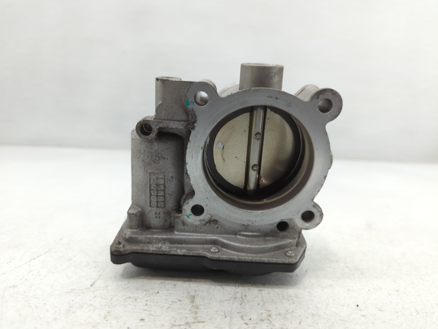 2020-2021 Kia Soul Throttle Body P/N:35100-2E410 Fits Fits 2020 2021 2022 OEM Used Auto Parts - Oemusedautoparts1.com