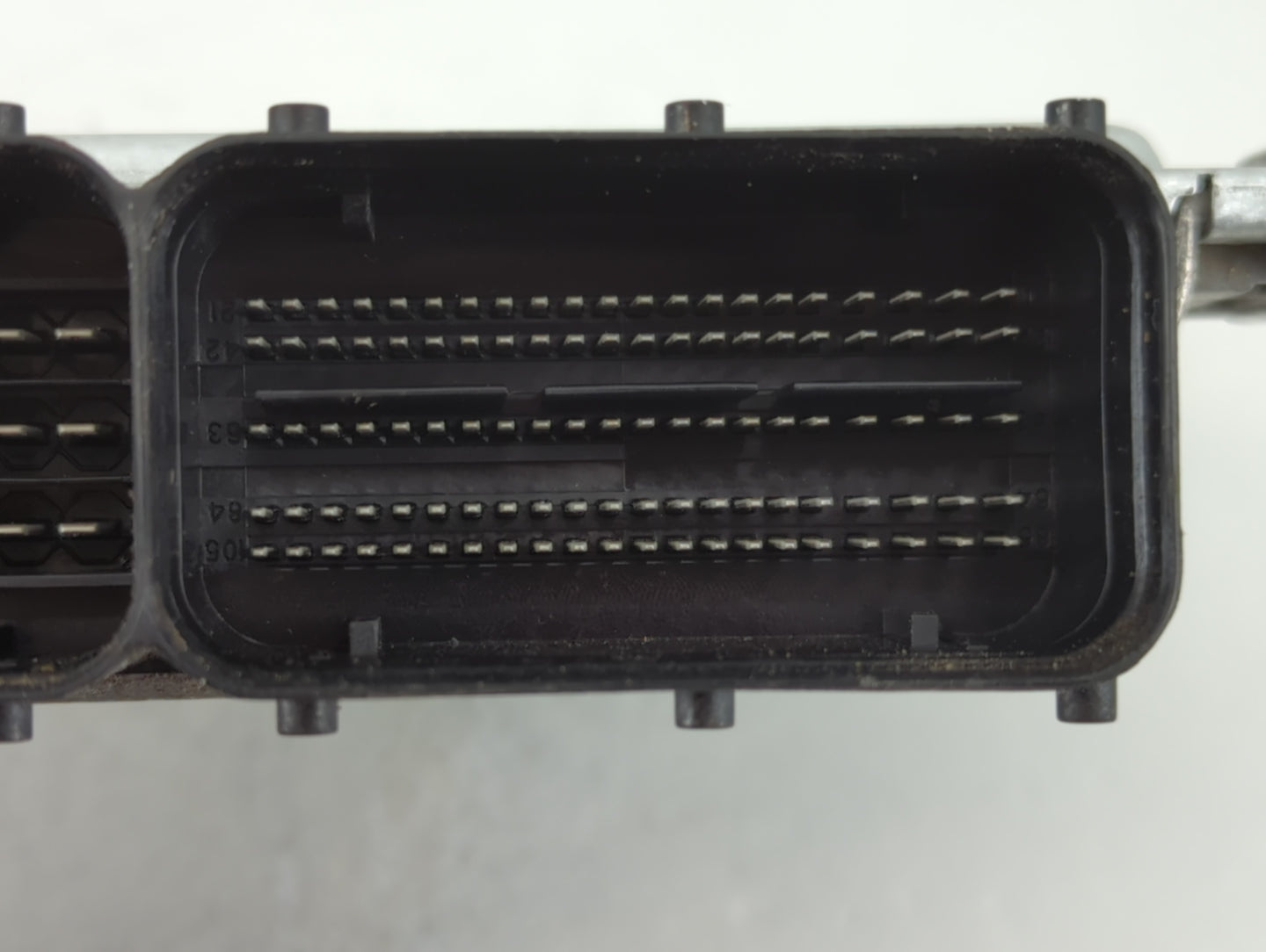 2020-2021 Kia Soul PCM Engine Control Computer ECU ECM PCU OEM P/N:39173-2ELC1 39172-2ELC1 Fits Fits 2020 2021 OEM Used Auto