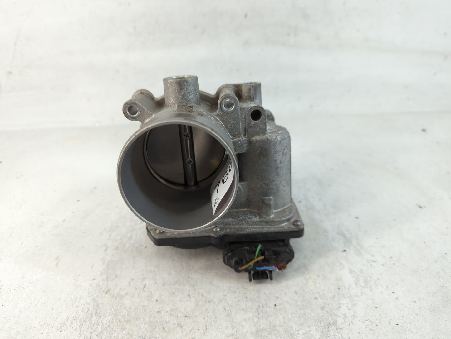 2020-2021 Kia Soul Throttle Body P/N:35100-2E410 Fits Fits 2020 2021 2022 OEM Used Auto Parts - Oemusedautoparts1.com