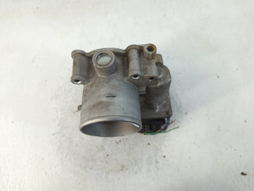 2020-2021 Kia Soul Throttle Body P/N:35100-2E410 Fits Fits 2020 2021 2022 OEM Used Auto Parts