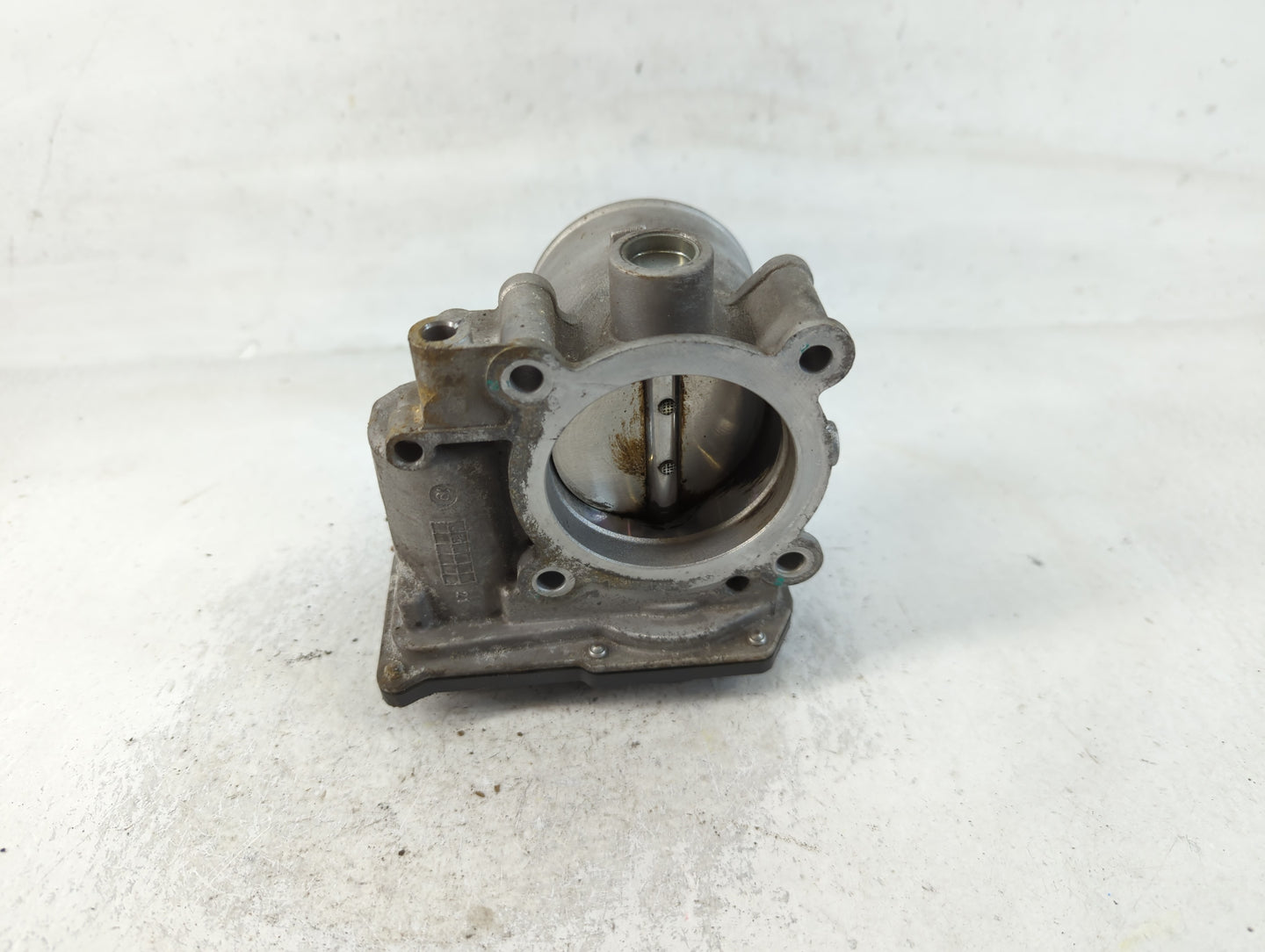 2020-2021 Kia Soul Throttle Body P/N:35100-2E410 Fits Fits 2020 2021 2022 OEM Used Auto Parts - Oemusedautoparts1.com