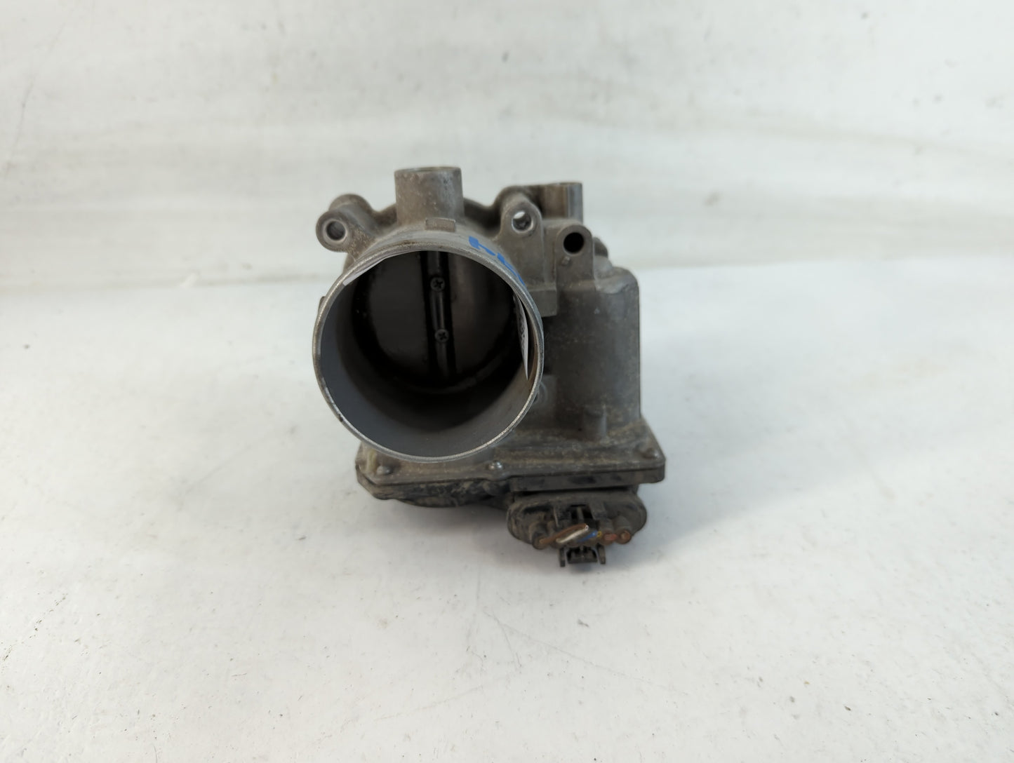 2020-2021 Kia Soul Throttle Body P/N:35100-2E410 Fits Fits 2020 2021 2022 OEM Used Auto Parts - Oemusedautoparts1.com