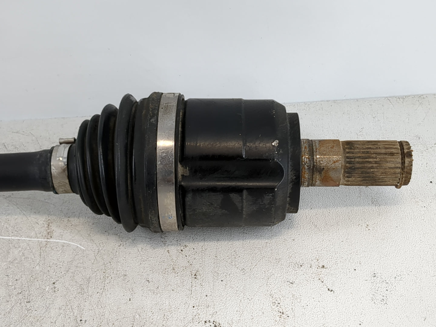 2017-2021 Kia Sportage Axle Shaft Front Driver Cv C/v - Oemusedautoparts1.com