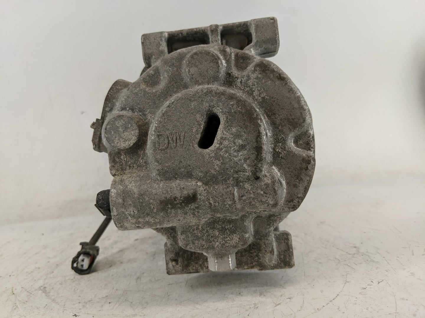 2020-2021 Kia Sportage Air Conditioning A/c Ac Compressor Oem - Oemusedautoparts1.com