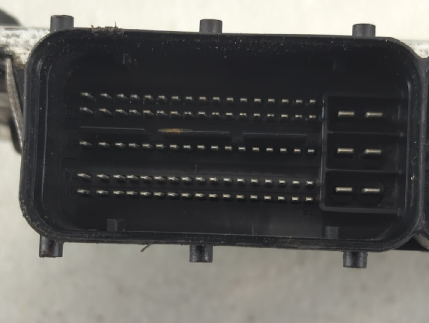 2020-2021 Kia Sportage PCM Engine Control Computer ECU ECM PCU OEM P/N:39160-2GRA2 39161-2GRA2 Fits Fits 2020 2021 OEM Used 