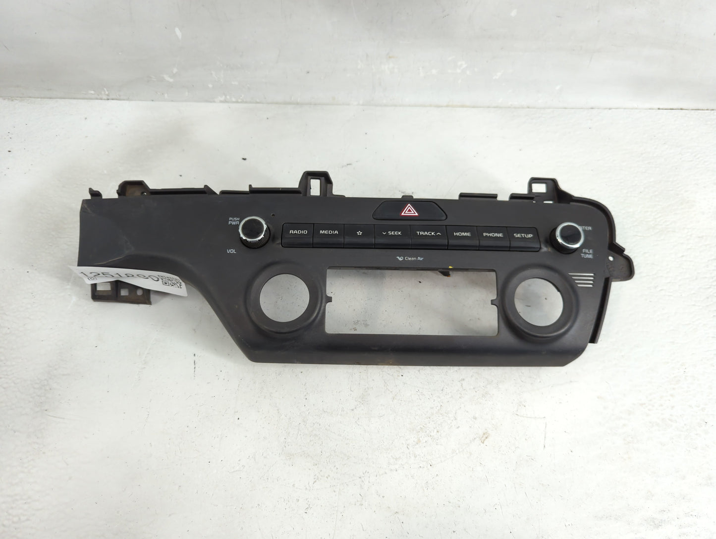 2018-2021 Kia Sportage Radio Control Panel - Oemusedautoparts1.com