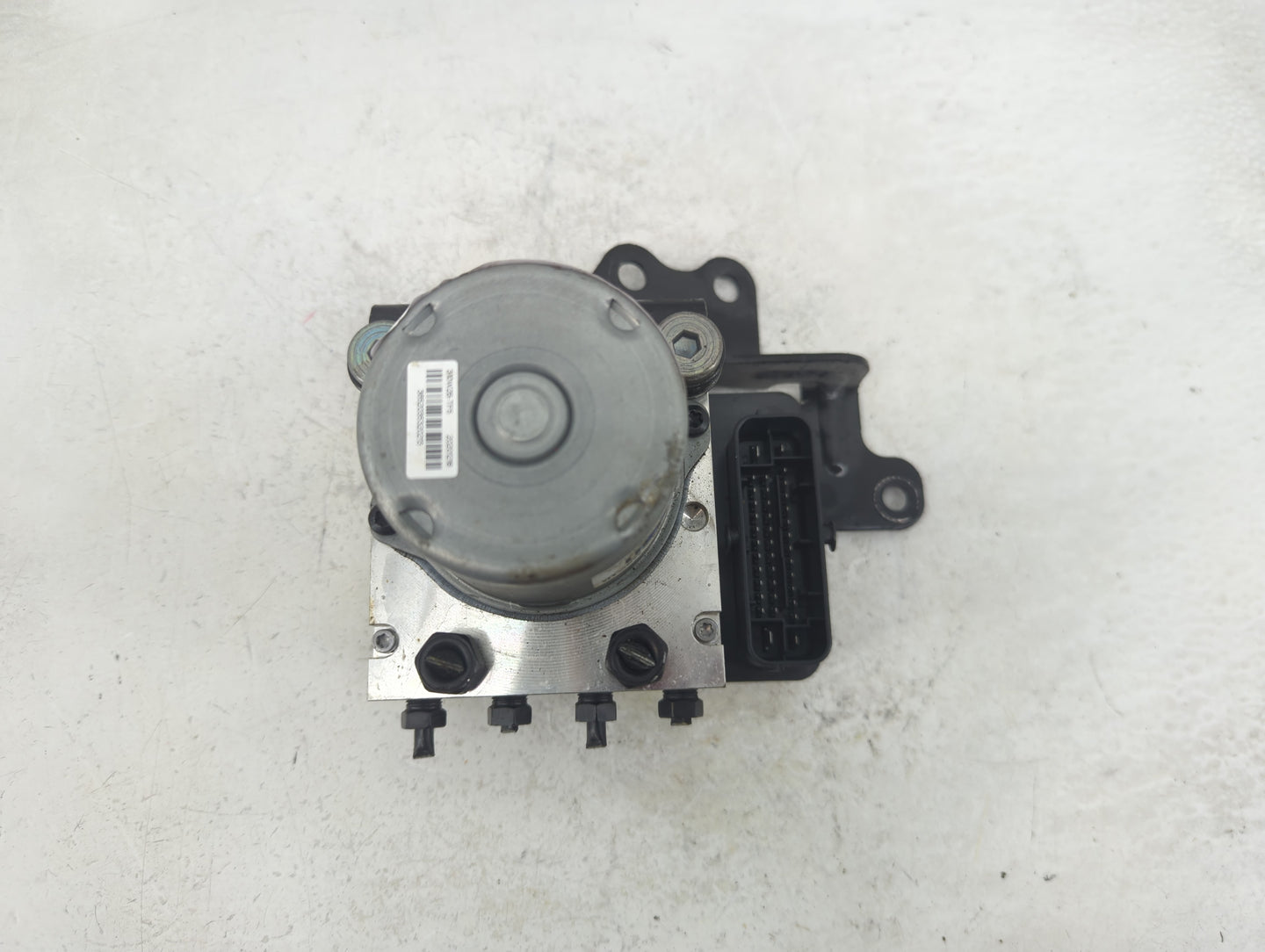 2020-2021 Kia Sportage ABS Pump Control Module Replacement P/N:58920-D9510 Fits Fits 2020 2021 OEM Used Auto Parts - Oemused