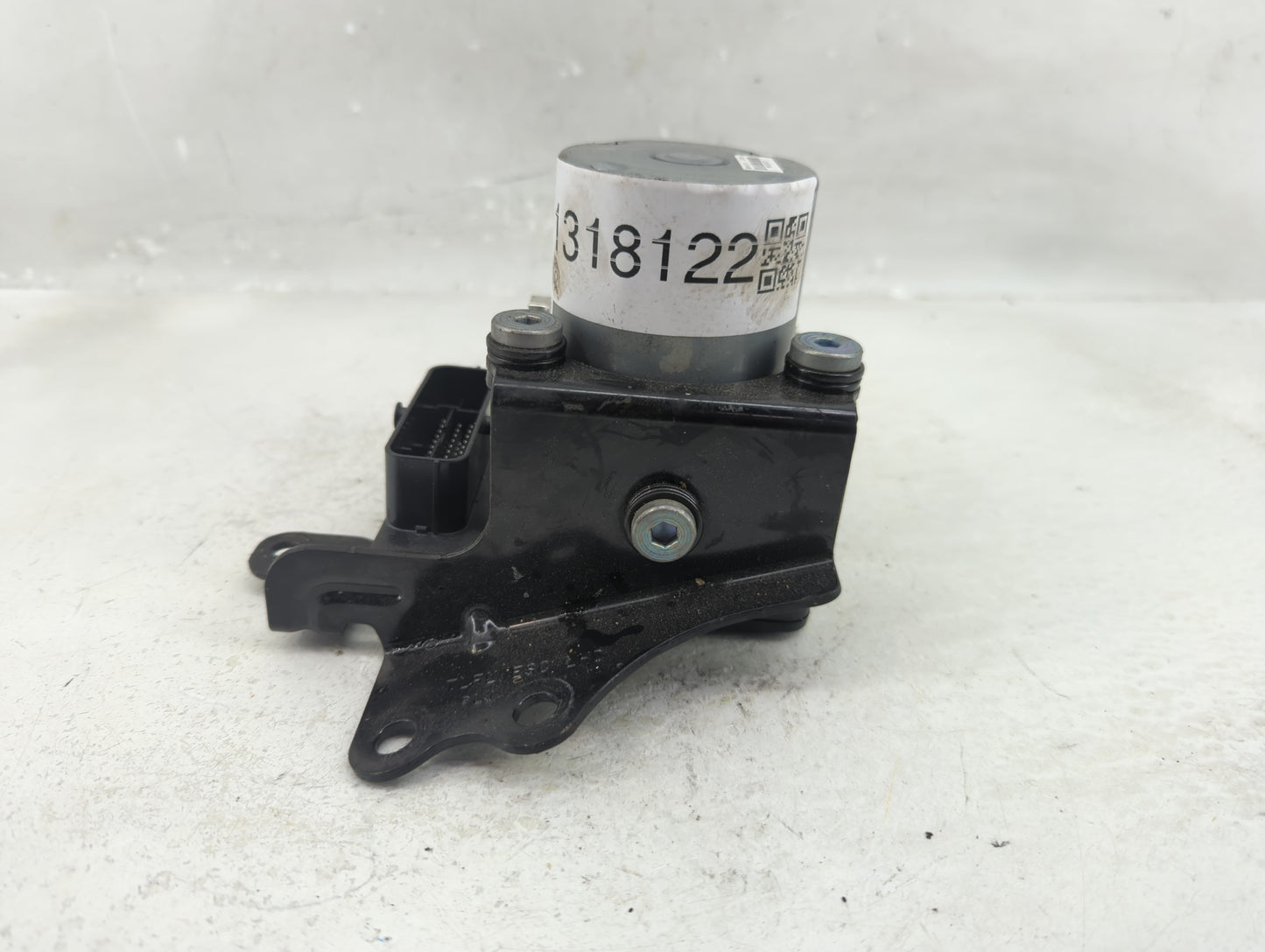 2020-2021 Kia Sportage ABS Pump Control Module Replacement P/N:58920-D9510 Fits Fits 2020 2021 OEM Used Auto Parts - Oemused