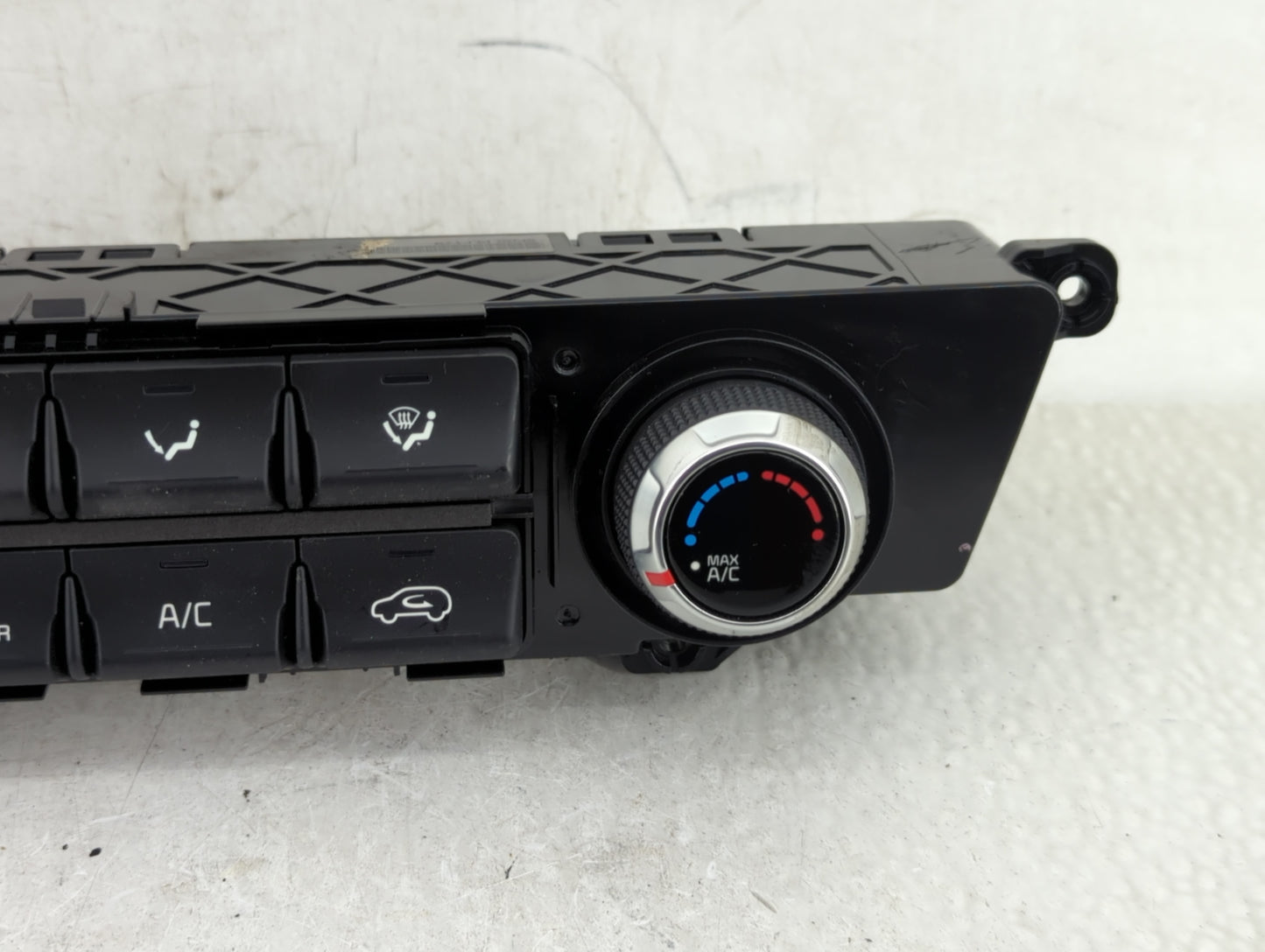 2020-2021 Kia Sportage Climate Control Module Temperature AC/Heater Replacement P/N:97250-D9FB1AK5 Fits Fits 2020 2021 OEM U