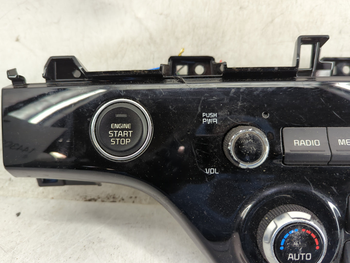 2020-2021 Kia Sportage Climate Control Module Temperature AC/Heater Replacement P/N:97250-D9HC1AHV 97250-D9XXX Fits Fits 202
