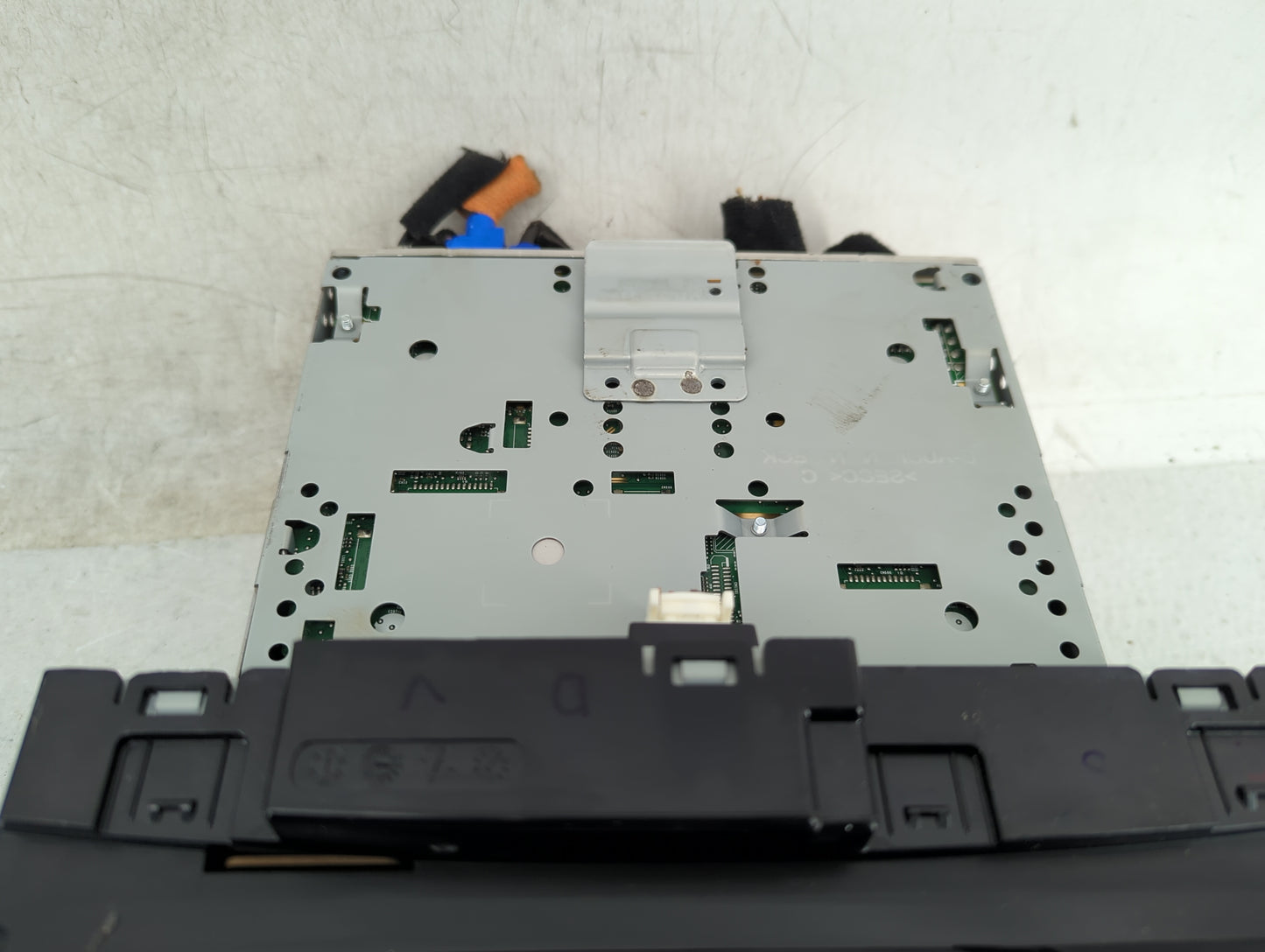 2021 Kia Sportage Information Display Screen - Oemusedautoparts1.com