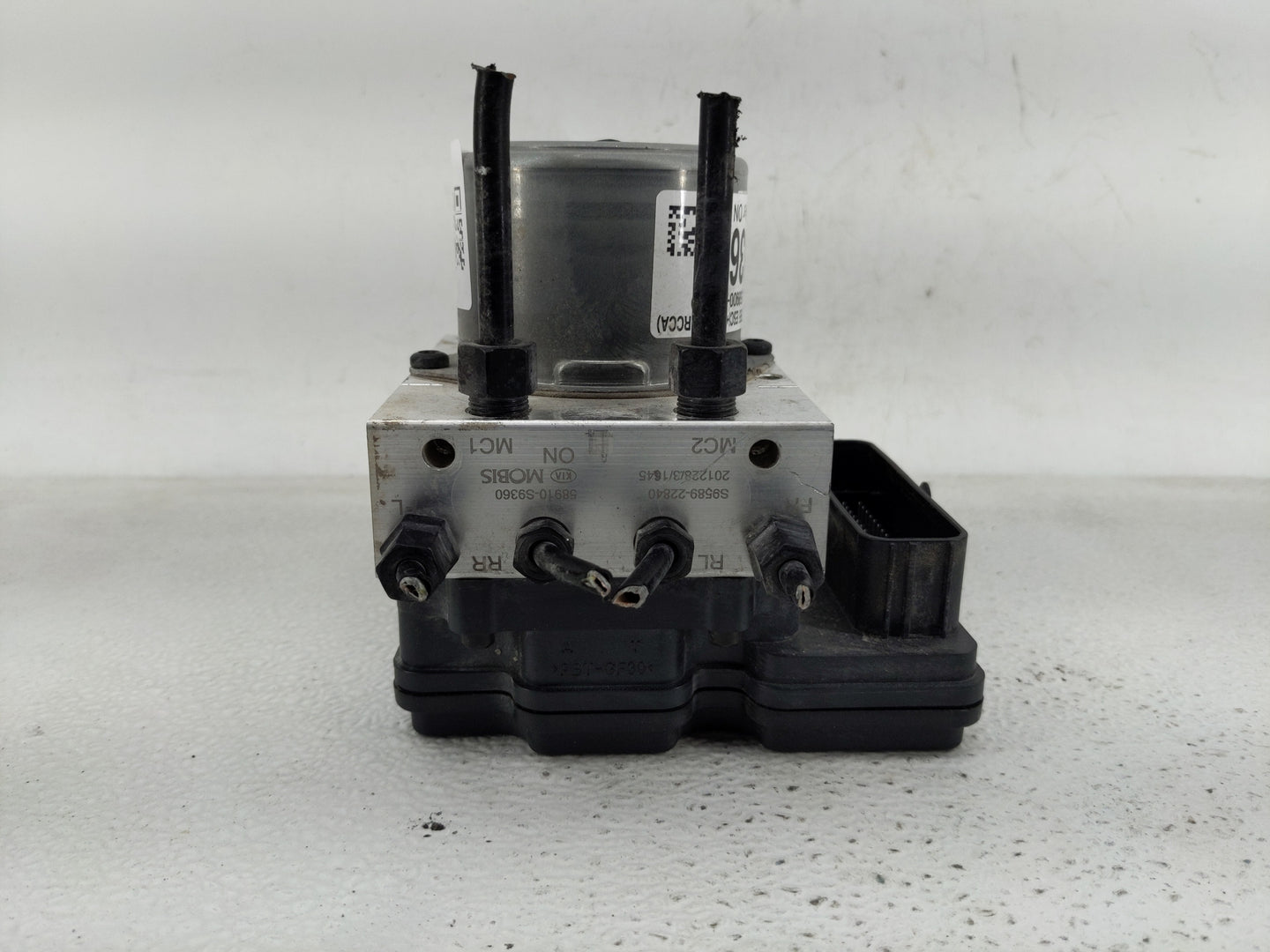 2020-2022 Kia Telluride ABS Pump Control Module Replacement P/N:58900-S9360 61589-43200 Fits Fits 2020 2021 2022 OEM Used Au