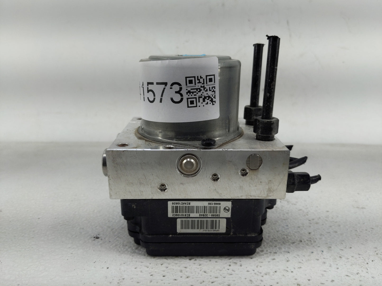 2020-2022 Kia Telluride ABS Pump Control Module Replacement P/N:58900-S9360 61589-43200 Fits Fits 2020 2021 2022 OEM Used Au
