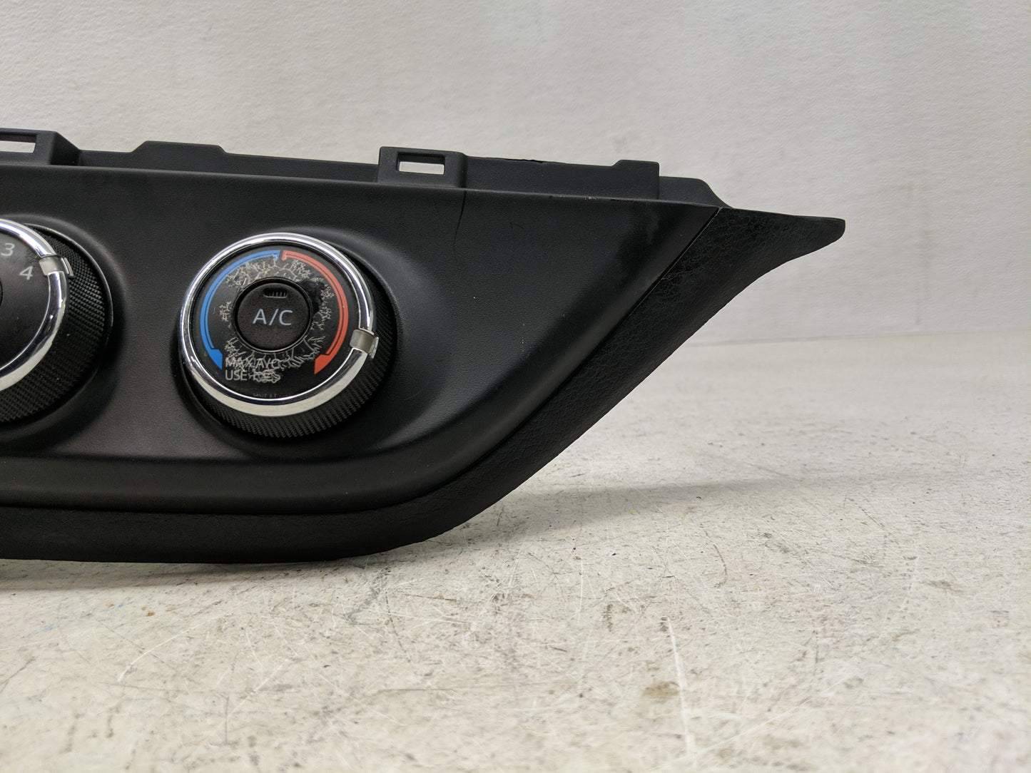 2020-2022 Kia Telluride Climate Control Module Temperature AC/Heater Replacement P/N:55406-02470 Fits Fits 2020 2021 2022 OE