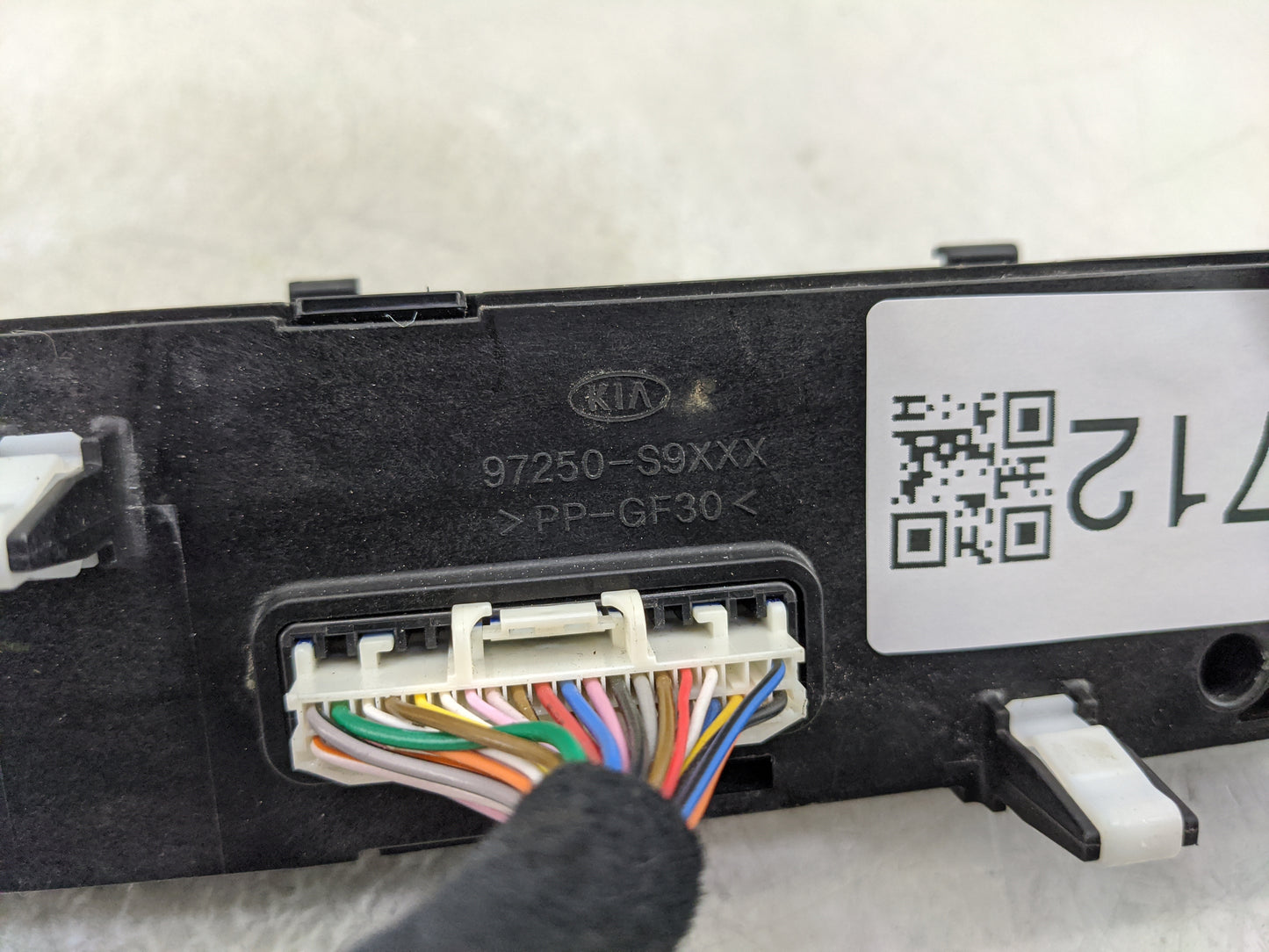 2020-2022 Kia Telluride Climate Control Module Temperature AC/Heater Replacement P/N:97250-S9XXX Fits Fits 2020 2021 2022 OE
