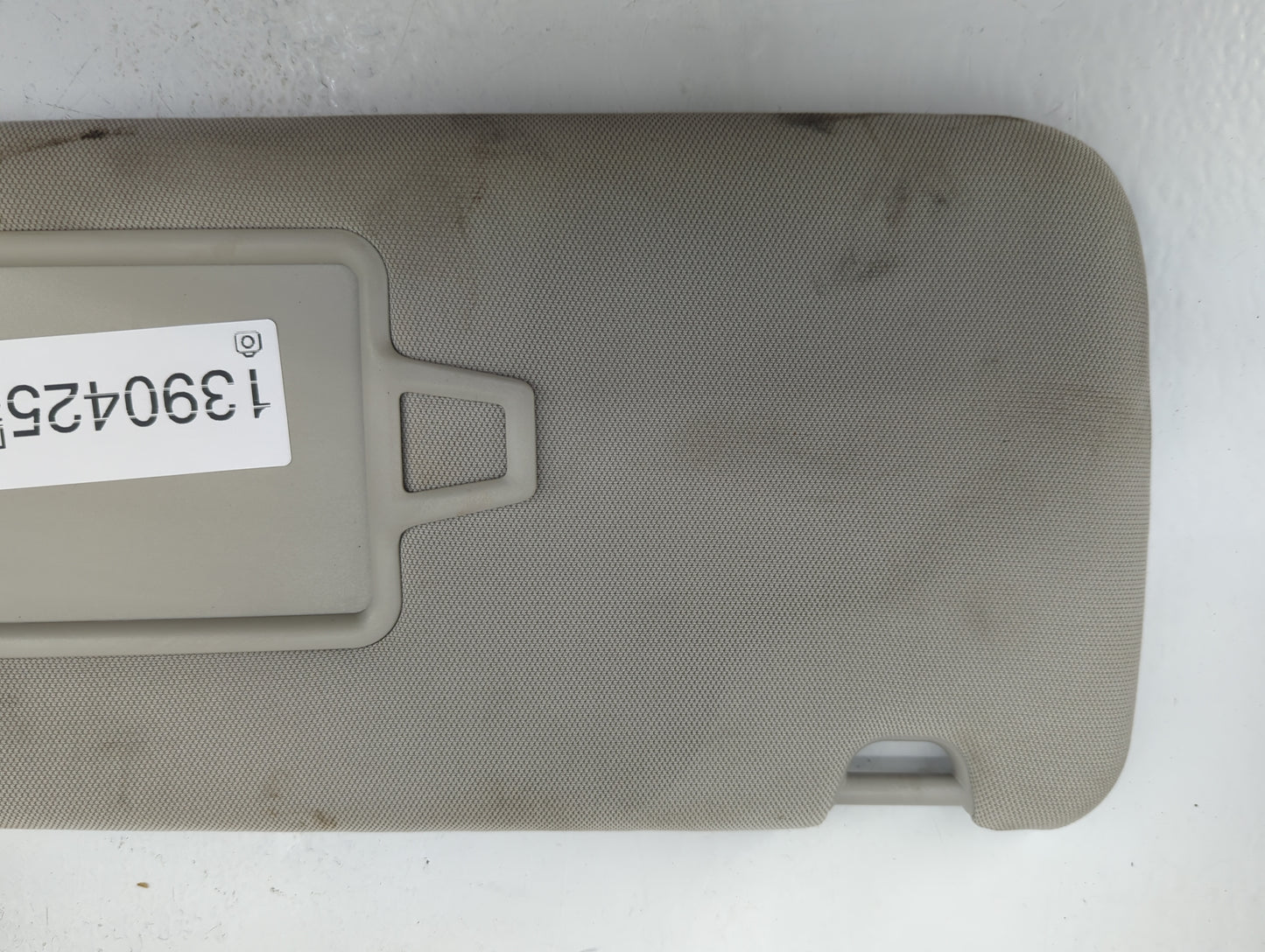 2020-2022 Kia Telluride Sun Visor Shade Replacement Passenger Right Mirror Fits Fits 2020 2021 2022 OEM Used Auto Parts - Oe