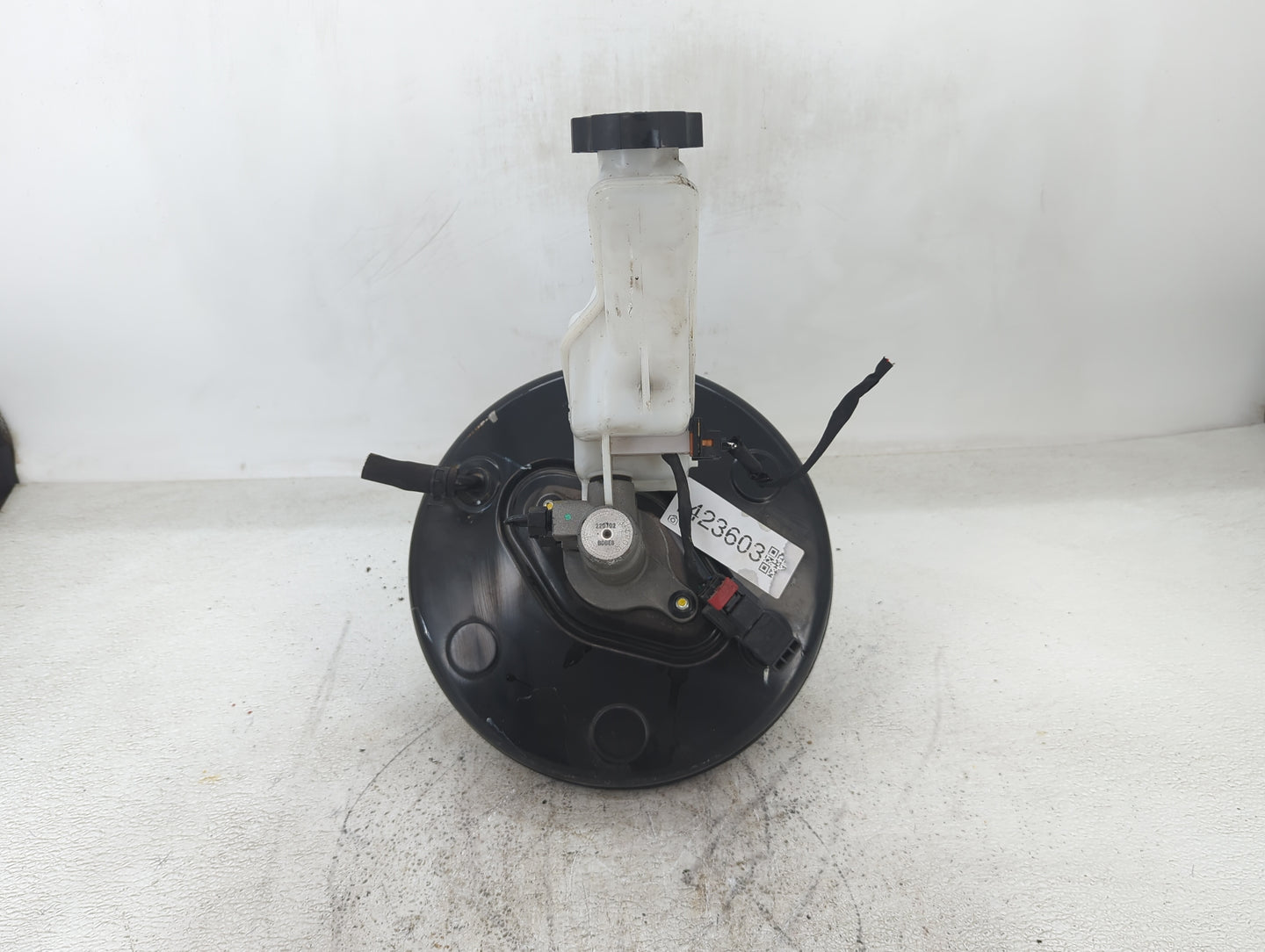 2020-2022 Kia Telluride Power Brake Booster Oem 1423603 - Oemusedautoparts1.com